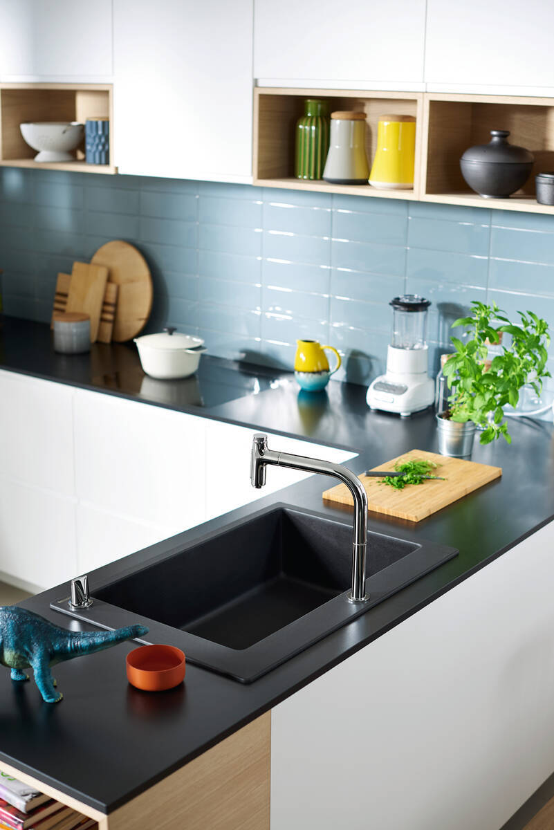 Купить Hansgrohe C51-F660-07 Комбинация для кухни 660 хром 43218000 в магазине wardena.ru