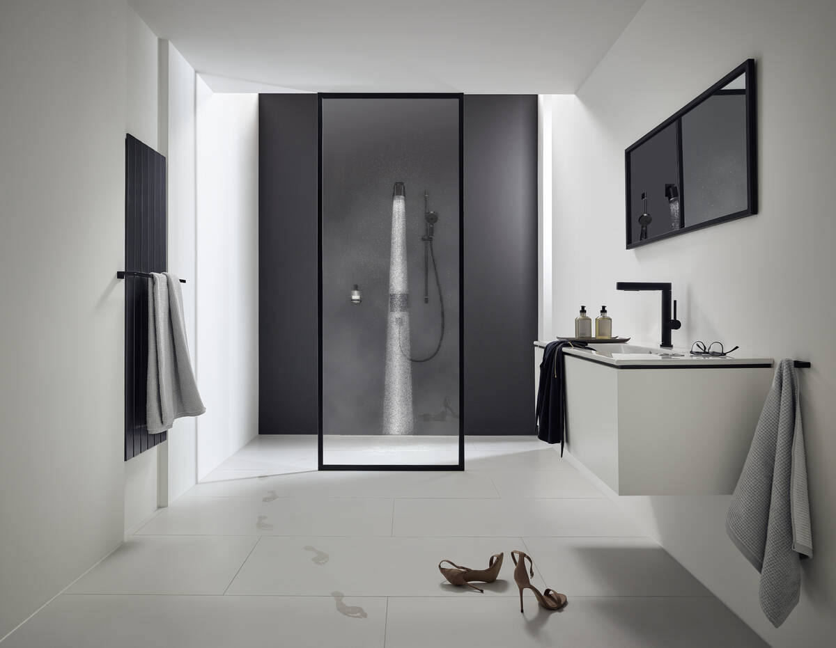 Купить Hansgrohe AddStoris Держатель банного полотенца хром 41747000 в магазине wardena.ru