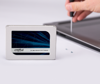 Купить Micron Crucial MX500 - SSD - verschlüsselt - 500 GB - intern - 2.5" (6.4 cm) - SATA 6Gb/s - 256-Bit-AES - TCG Opal Encryption 2.0 (CT500MX500SSD1) в магазине wardena.ru