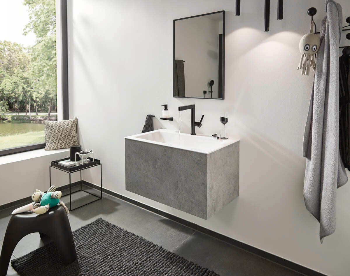 Купить Hansgrohe AddStoris Диспенсер для жидкого мыла хром 41745000 в магазине wardena.ru
